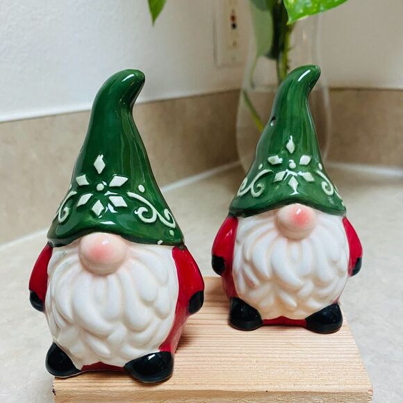 Ceramic Christmas Gnome Salt and Pepper Shakers 4” - Picture 7 of 7
